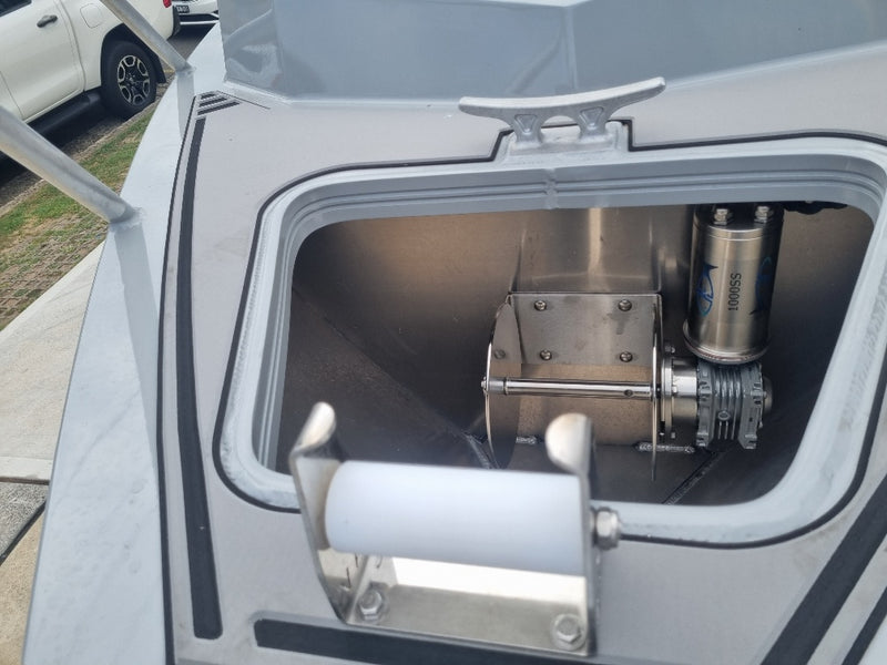 Yellowfin YF-76 Extended Cabin with 300hp Yamaha