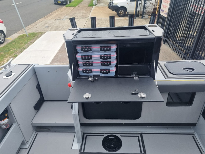 Yellowfin YF-76 Extended Cabin with 300hp Yamaha