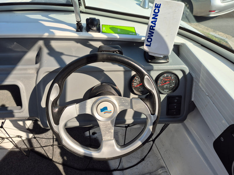 Quintrex 430 Fishabout