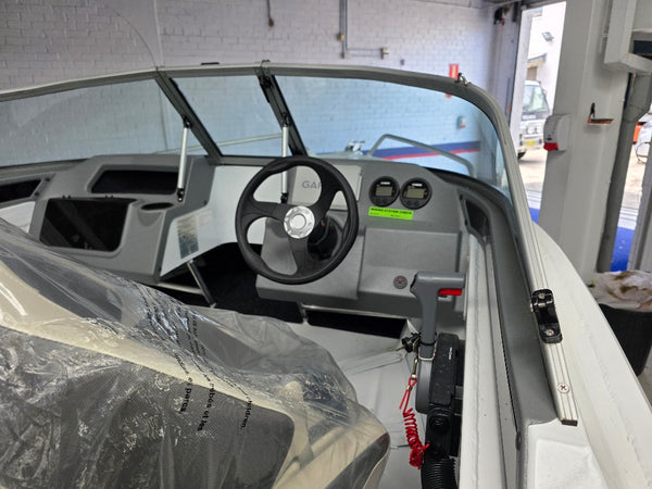 Quintrex 450 Fishabout with 60hp Yamaha