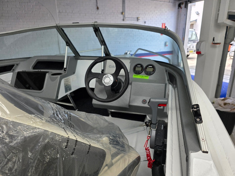 Quintrex 450 Fishabout with 60hp Yamaha