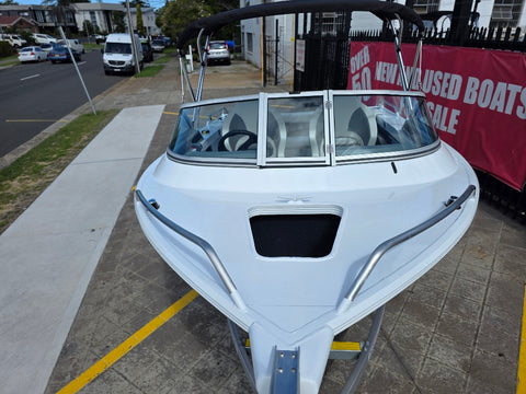 Quintrex 430 Fishabout with 60hp Yamaha