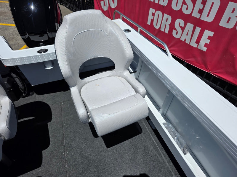 Stacer 469 Outlaw SC with 75hp Mercury