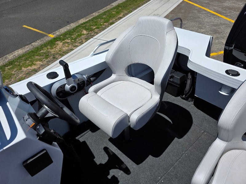 Stacer 469 Outlaw SC with 75hp Mercury