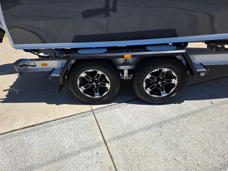 Yellowfin 6200 Hard Top