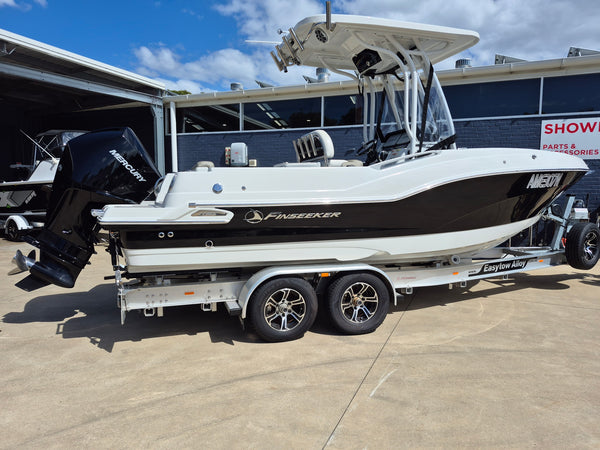 Crownline Finseeker 220 CC