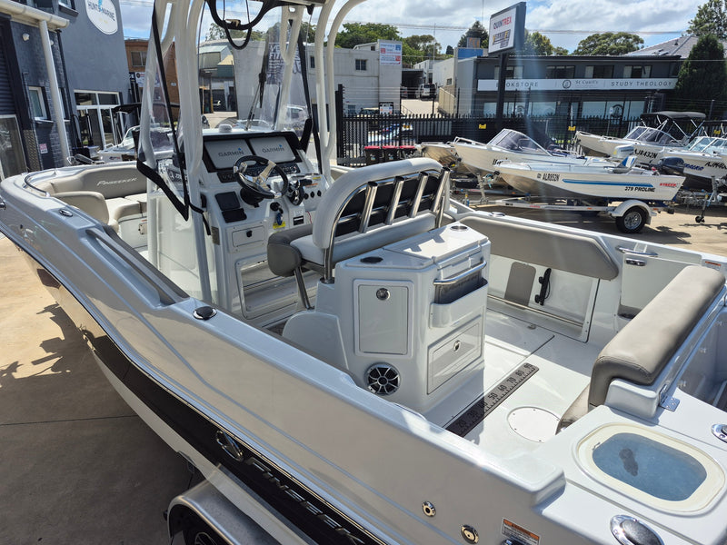 Crownline Finseeker 220 CC
