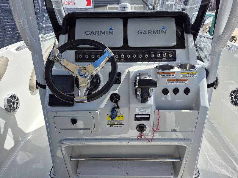 Crownline Finseeker 220 CC