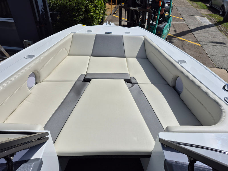 Quintrex 630 Freestyler PRO with 200hp Yamaha