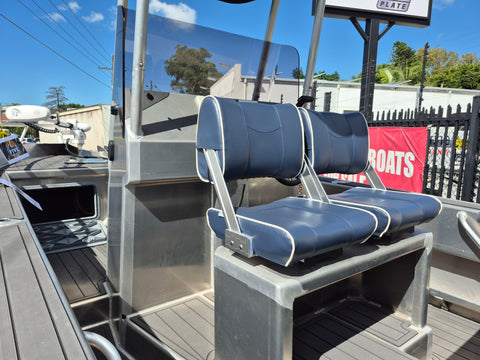 Kingfisher 510 Centre Console with 130hp Yamaha - FANTASTIC 5 PROMO