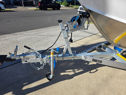 Quintrex 430 Fishabout with 60hp Yamaha