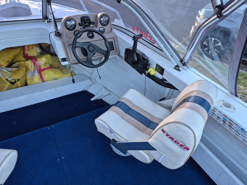Stacer 460 Sun Master Sports