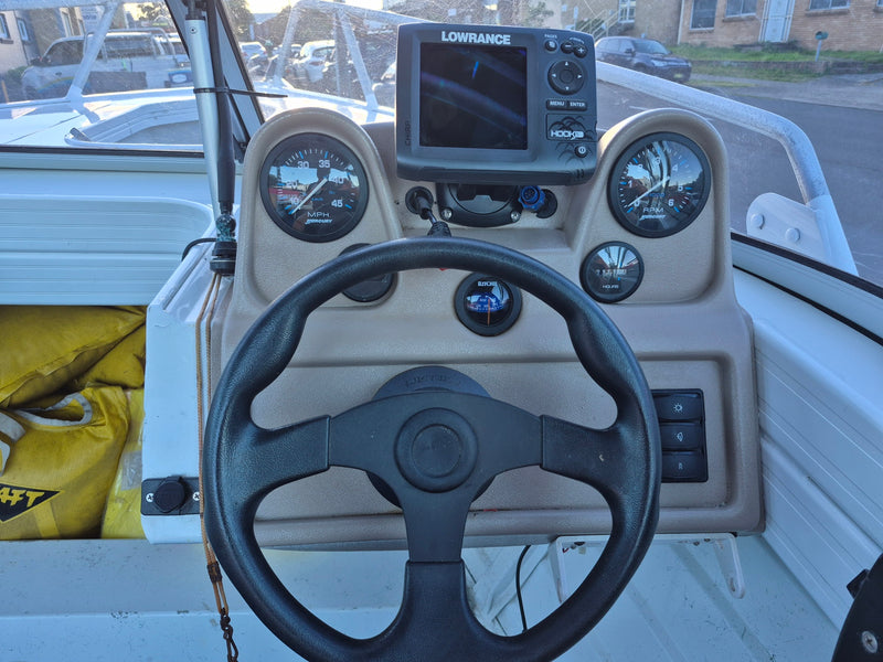 Stacer 460 Sun Master Sports