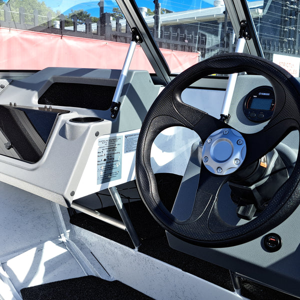 Quintrex 430 Fishabout with 60hp Yamaha