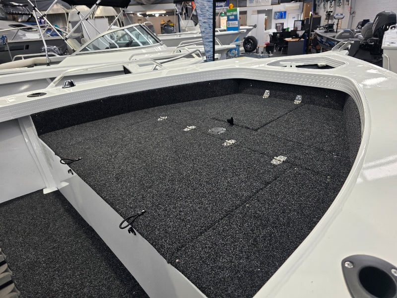 Quintrex 481 Top Ender with 70hp Yamaha