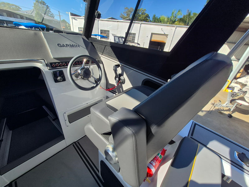 Yellowfin YF-70 Extended Cabin with 250hp Yamaha