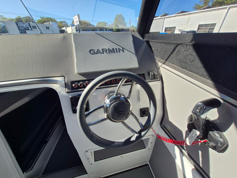 Yellowfin YF-70 Extended Cabin with 250hp Yamaha