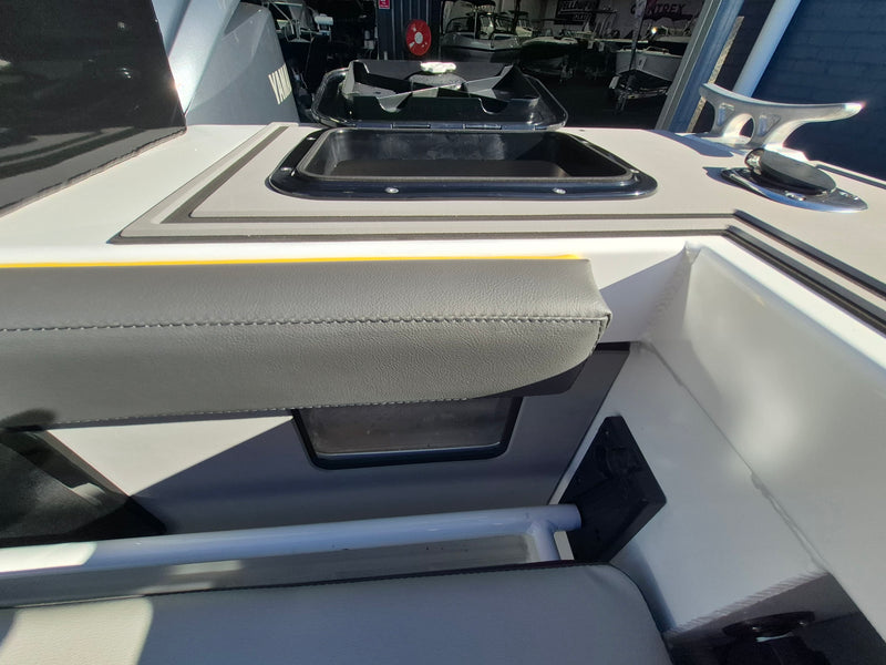 Yellowfin YF-70 Extended Cabin with 250hp Yamaha