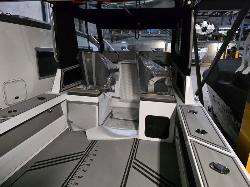 Yellowfin YF-76 Extended Cabin with 300hp Yamaha