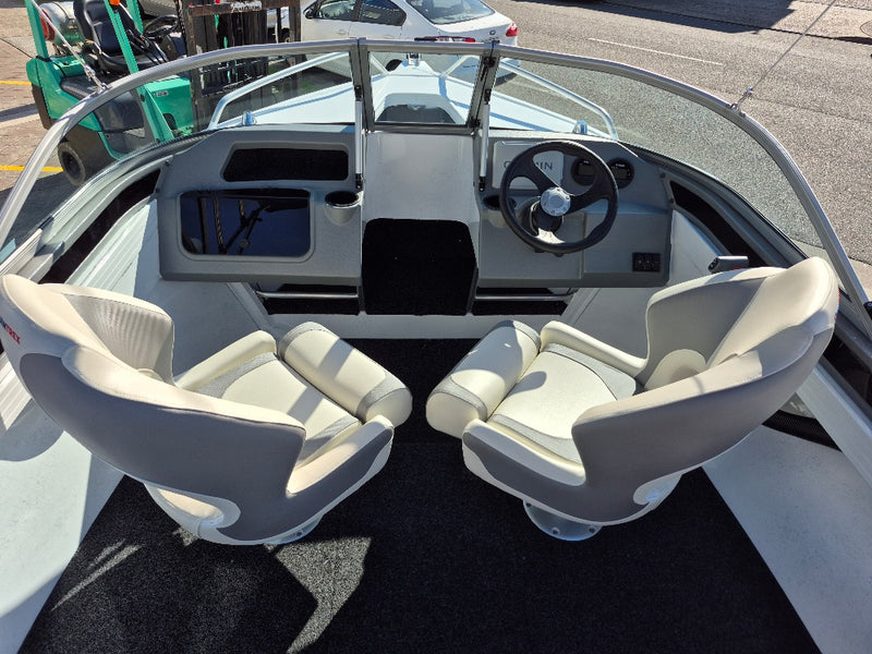 Quintrex 481 Fishabout with 70hp Yamaha