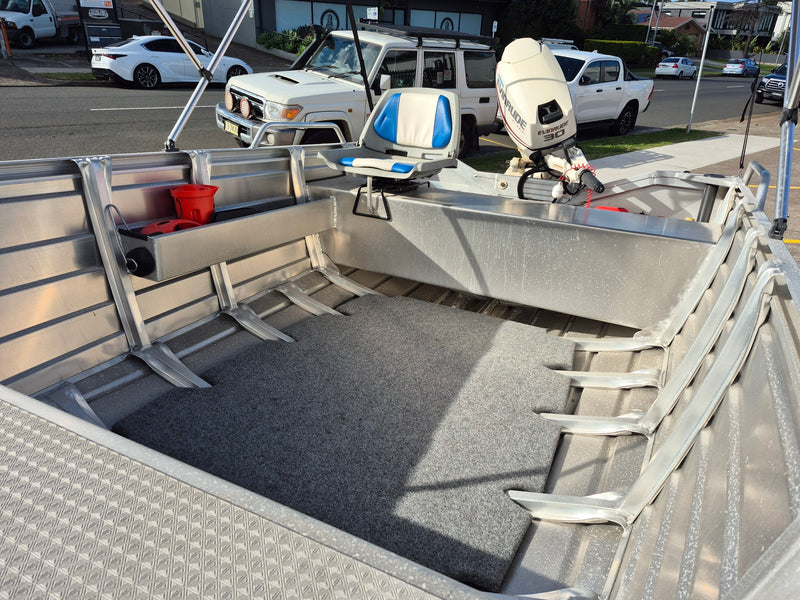 Quintrex 420 Dory Blade
