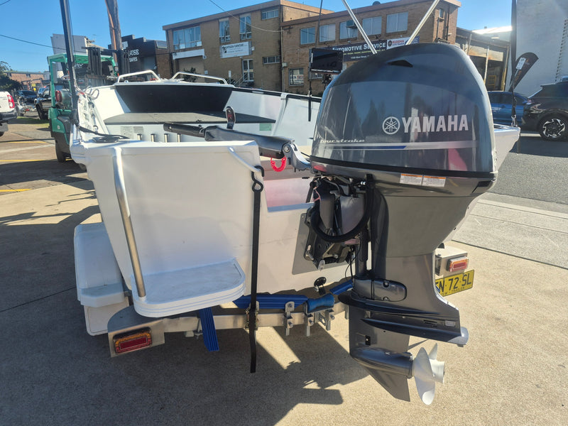 Quintrex 440 Busta