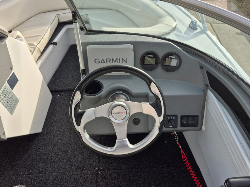 Quintrex 481 Cruiseabout with 70hp Yamaha