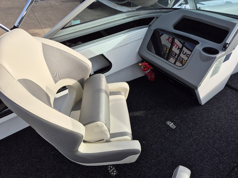 Quintrex 481 Cruiseabout with 70hp Yamaha