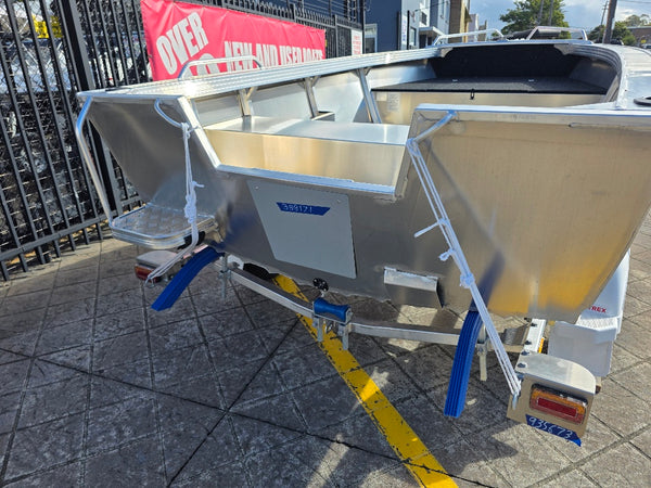 Quintrex 420 Busta with 40HP Yamaha