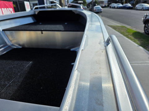 Quintrex 420 Busta with 40HP Yamaha