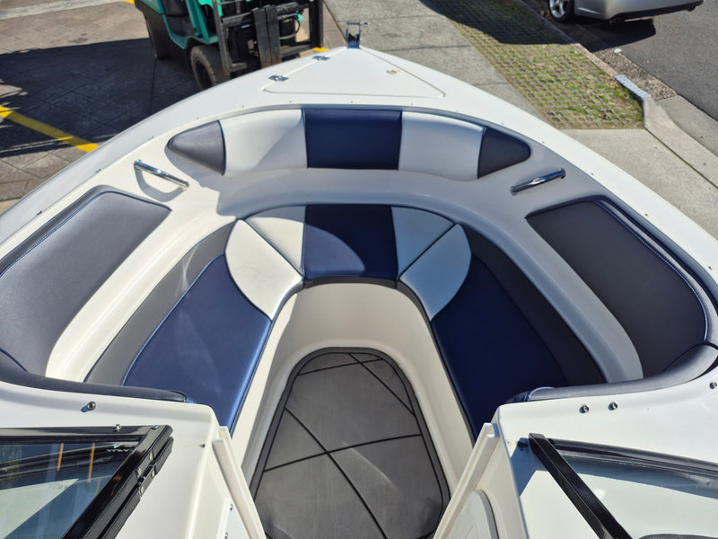Cruise Craft Resort 6 Bowrider
