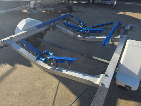 USED 2021 model Alloy Quintrex trailer to suit 4.8m to 5.2m boat