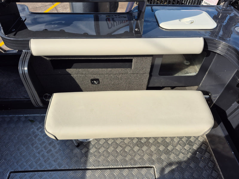 Quintrex 610 Trident Hard Top