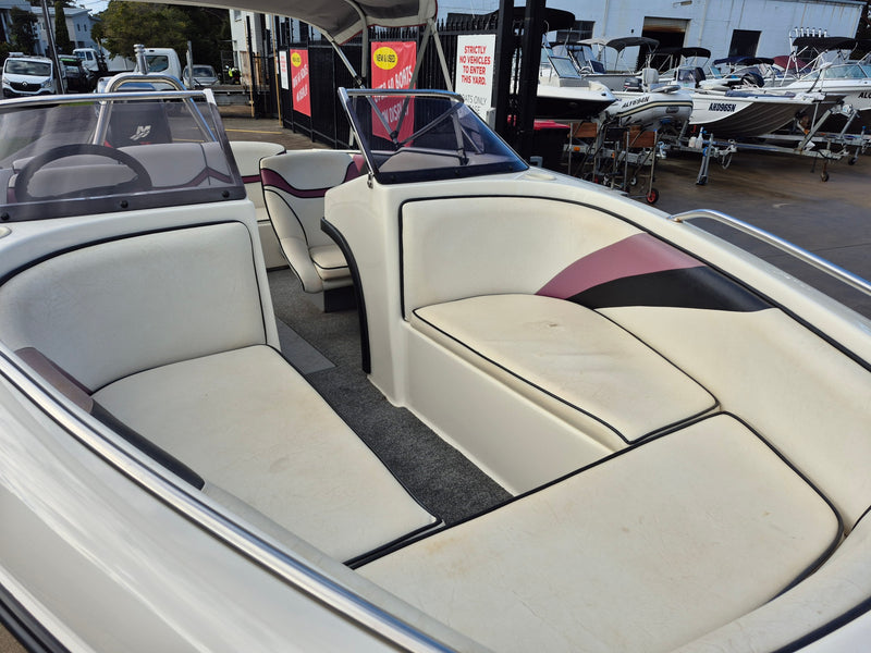 Miami 156 Bowrider