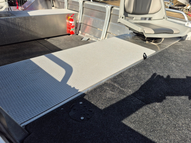 Quintrex 390 Outback Explorer