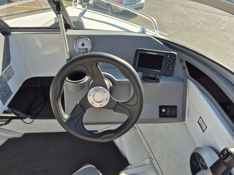 Quintrex 450 Fishabout