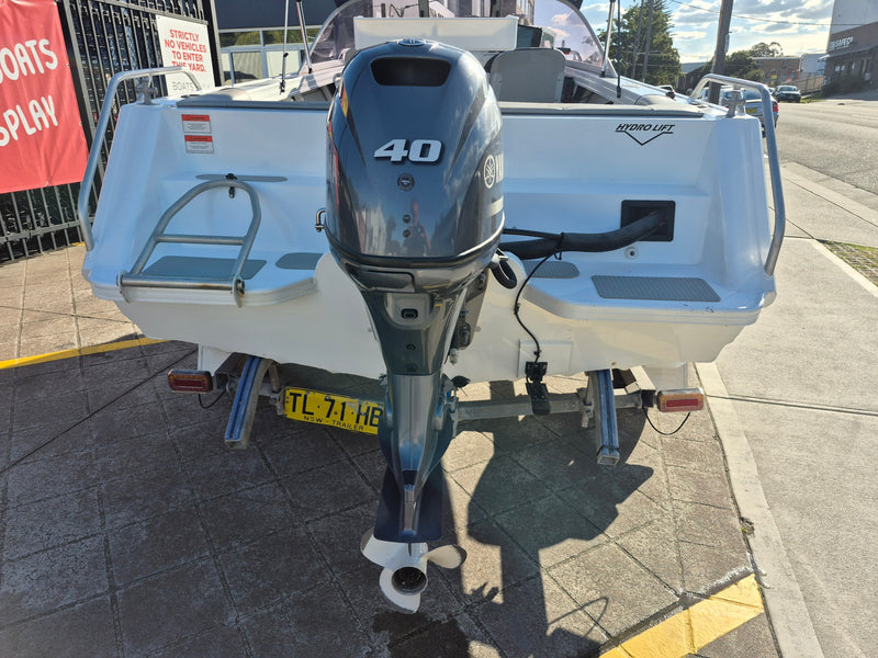 Horizon 438 Stryker SR