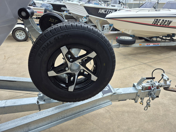 Sportsman 19 Reef Centre Console with 150hp Yamaha