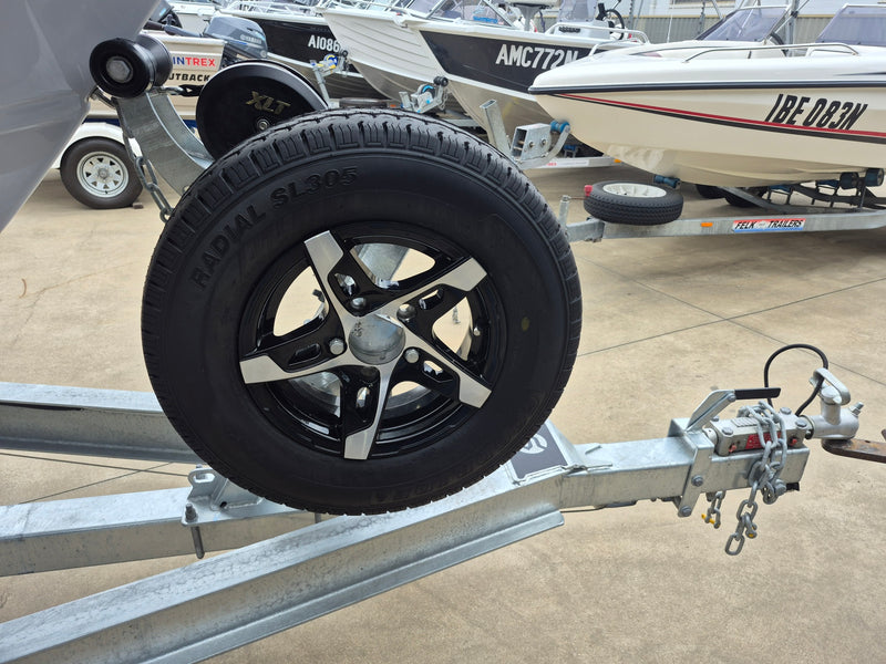 Sportsman 19 Reef Centre Console with 150hp Yamaha