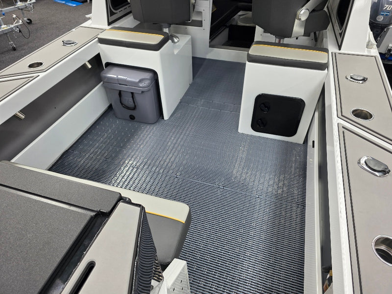 Yellowfin YF-70 Extended Cabin with 250hp Yamaha
