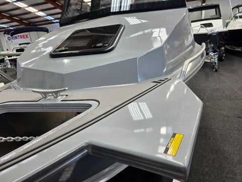Yellowfin YF-76 Extended Cabin with 300hp Yamaha