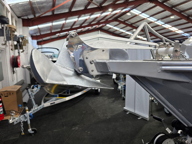 Yellowfin YF-76 Extended Cabin with 300hp Yamaha