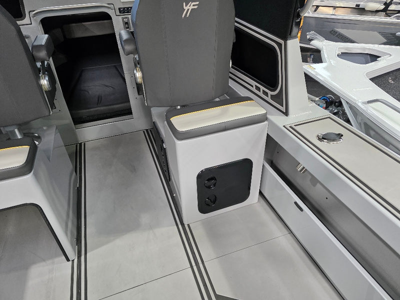 Yellowfin YF-76 Extended Cabin with 300hp Yamaha