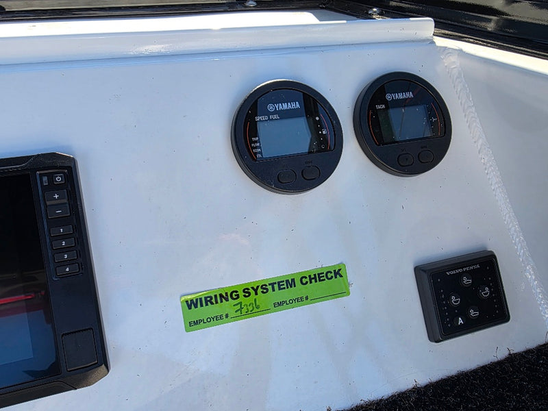 Yellowfin 5800 Folding Hard Top with 130hp Yamaha