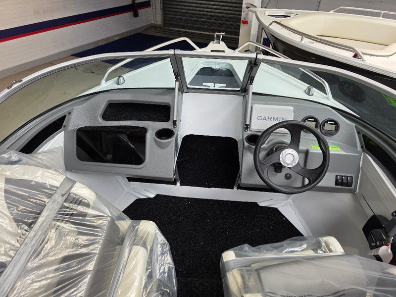 Quintrex 481 Fishabout with 70hp Yamaha