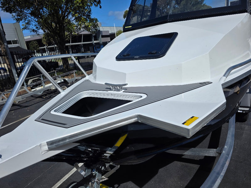 Yellowfin YF-70 Extended Cabin with 250hp Yamaha