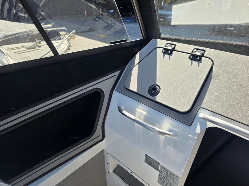Yellowfin YF-70 Extended Cabin with 250hp Yamaha