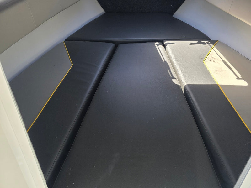 Yellowfin YF-70 Extended Cabin with 250hp Yamaha