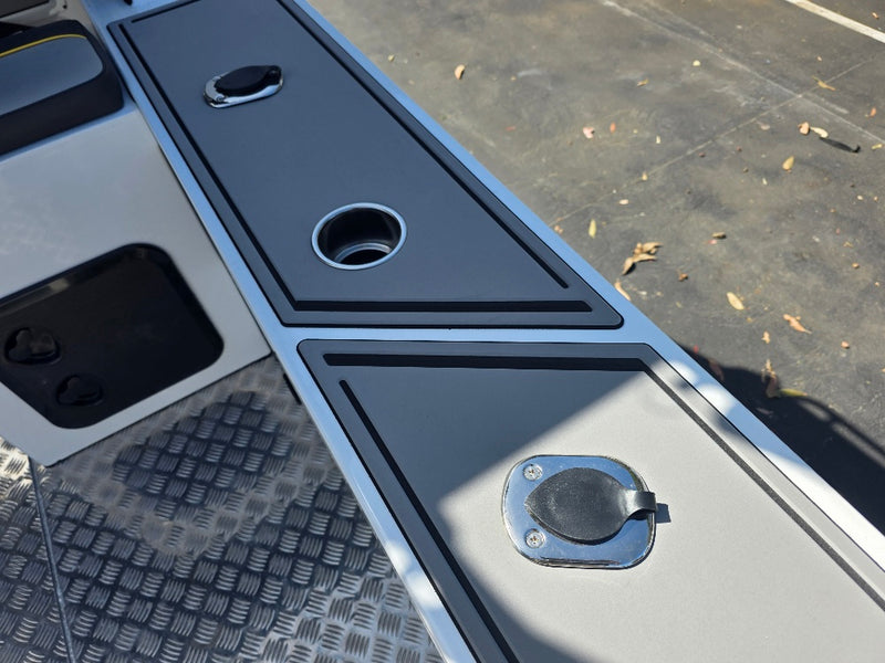 Yellowfin YF-70 Extended Cabin with 250hp Yamaha
