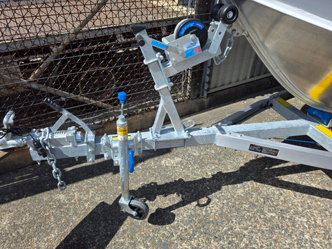 Quintrex 430 Fishabout with 60hp Yamaha